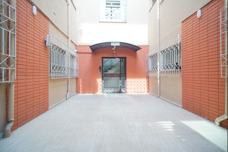 Apartamento à venda com 100m², 2 quartos e sem vagaEntrada do Prédio