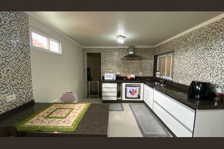 Casa à venda com 230m², 3 quartos e 3 vagas Casa à venda com 230m², 3 quartos e 3 vagasCozinha