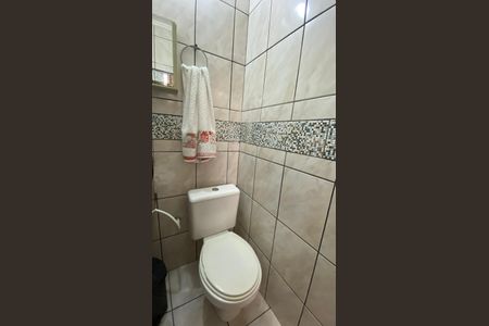 Casa à venda com 230m², 3 quartos e 3 vagas Casa à venda com 230m², 3 quartos e 3 vagasBanheiro de Serviço