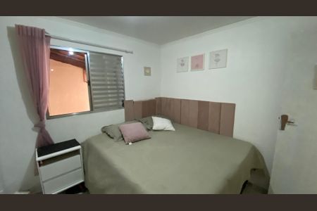 Casa à venda com 230m², 3 quartos e 3 vagas Casa à venda com 230m², 3 quartos e 3 vagasQuarto 1