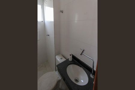 Apartamento à venda com 35m², 2 quartos e sem vagaBanheiro