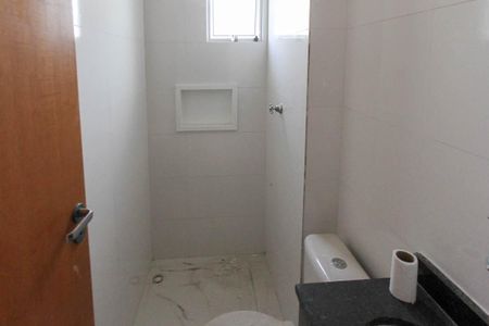 Apartamento à venda com 35m², 2 quartos e sem vagaBanheiro