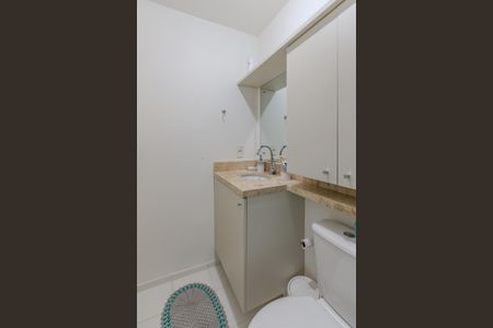 Apartamento à venda com 46m², 2 quartos e 1 vaga Apartamento à venda com 46m², 2 quartos e 1 vagaBanheiro