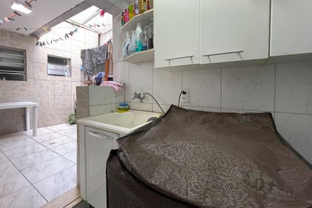 Apartamento à venda com 82m², 2 quartos e 1 vaga Apartamento à venda com 82m², 2 quartos e 1 vagaÁrea de Serviço