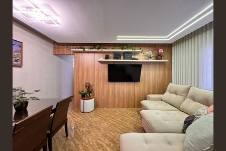 Apartamento para alugar com 202m², 2 quartos e 2 vagas Apartamento para alugar com 202m², 2 quartos e 2 vagasSala