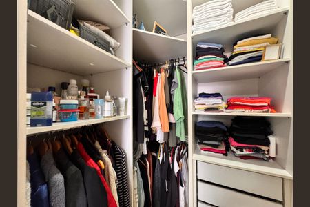 Apartamento para alugar com 202m², 2 quartos e 2 vagas Apartamento para alugar com 202m², 2 quartos e 2 vagasCloset suite