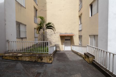 Apartamento à venda com 40m², 2 quartos e 1 vaga Apartamento à venda com 40m², 2 quartos e 1 vagaÁrea Comum