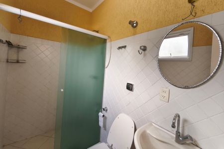 Casa de condomínio à venda com 291m², 3 quartos e 4 vagas Casa de condomínio à venda com 291m², 3 quartos e 4 vagasLavabo