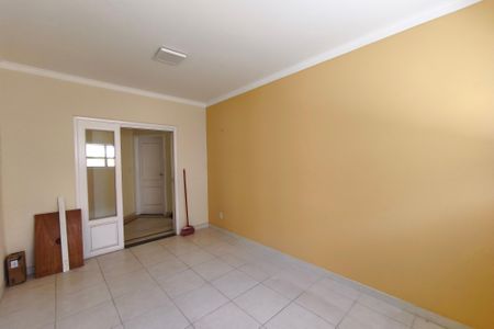 Casa de condomínio à venda com 291m², 3 quartos e 4 vagas Casa de condomínio à venda com 291m², 3 quartos e 4 vagasSala de Jantar