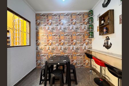 Casa à venda com 241m², 4 quartos e 6 vagas Casa à venda com 241m², 4 quartos e 6 vagasChurrasqueira área gourmet