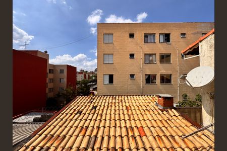 Casa à venda com 241m², 4 quartos e 6 vagas Casa à venda com 241m², 4 quartos e 6 vagasVista do Quarto 2