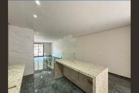 Casa à venda com 150m², 3 quartos e 2 vagas