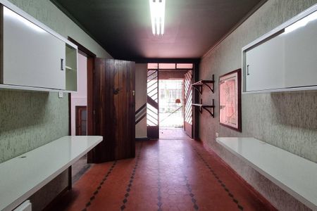 Casa à venda com 242m², 5 quartos e 5 vagas