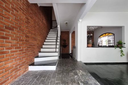 Casa à venda com 242m², 5 quartos e 5 vagas