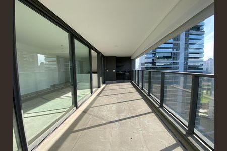 Apartamento à venda com 384m², 4 quartos e 5 vagas
