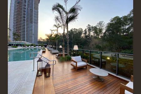 Apartamento à venda com 384m², 4 quartos e 5 vagas