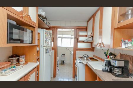 Apartamento à venda com 107m², 3 quartos e 1 vaga Apartamento à venda com 107m², 3 quartos e 1 vagaCozinha