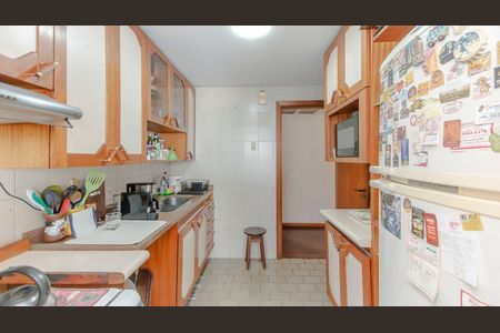 Apartamento à venda com 107m², 3 quartos e 1 vaga Apartamento à venda com 107m², 3 quartos e 1 vagaCozinha