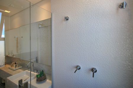 Apartamento para alugar com 150m², 3 quartos e 4 vagasBanheiro da Suíte 2