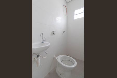 Casa para alugar com 49m², 1 quarto e sem vaga Casa para alugar com 49m², 1 quarto e sem vagaBanheiro