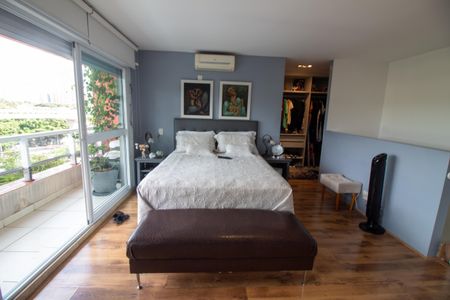 Apartamento à venda com 104m², 2 quartos e 2 vagas Apartamento à venda com 104m², 2 quartos e 2 vagasSuíte