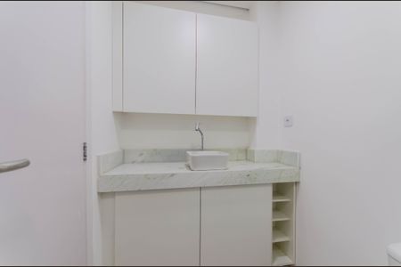 Apartamento para alugar com 44m², 1 quarto e sem vaga Apartamento para alugar com 44m², 1 quarto e sem vagaBanheiro