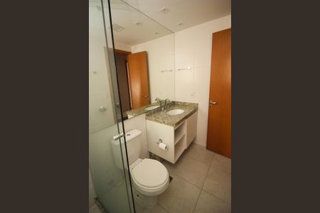 Apartamento à venda com 105m², 3 quartos e 2 vagas Apartamento à venda com 105m², 3 quartos e 2 vagasBanheiro