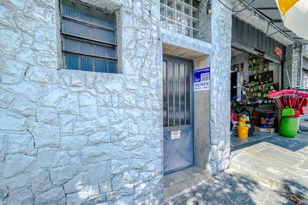 Apartamento à venda com 40m², 1 quarto e sem vagaFachada - Plaquinha