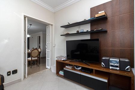 Apartamento à venda com 150m², 3 quartos e 3 vagas Apartamento à venda com 150m², 3 quartos e 3 vagasSala de TV