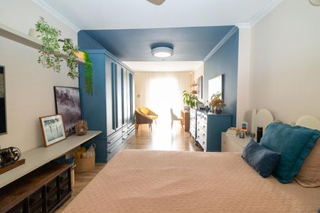 Casa à venda com 200m², 5 quartos e 2 vagasSuíte