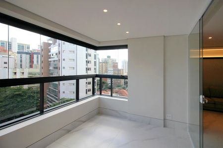 Apartamento para alugar com 150m², 2 quartos e 4 vagasVaranda Gourmet