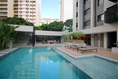 Apartamento para alugar com 150m², 2 quartos e 4 vagasÁrea comum - Piscina