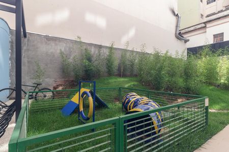 Studio à venda com 28m², 1 quarto e sem vagaÁrea comum - Pet