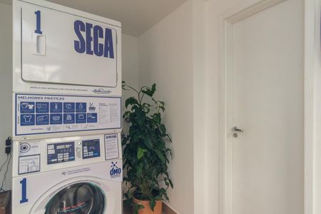 Studio à venda com 28m², 1 quarto e sem vagaÁrea comum - Lavanderia