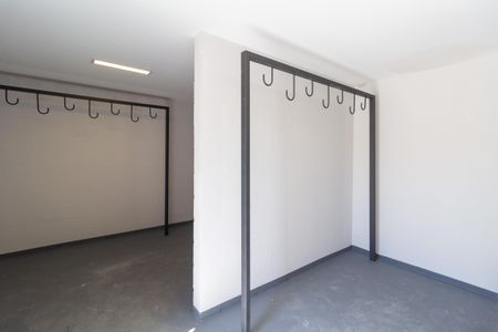 Apartamento à venda com 35m², 2 quartos e sem vaga Apartamento à venda com 35m², 2 quartos e sem vagaÁrea comum - Bicicletário