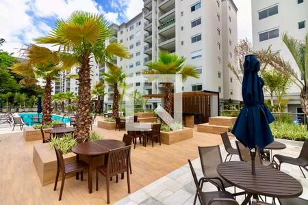 Apartamento para alugar com 108m², 3 quartos e 2 vagas Apartamento para alugar com 108m², 3 quartos e 2 vagasPiscina