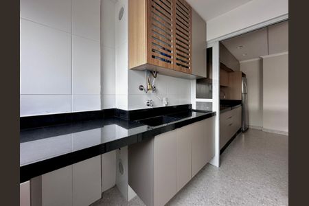 Apartamento para alugar com 108m², 3 quartos e 2 vagas Apartamento para alugar com 108m², 3 quartos e 2 vagasÁrea de Serviço