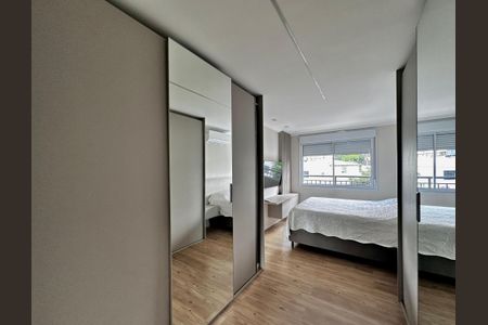 Apartamento para alugar com 108m², 3 quartos e 2 vagas Apartamento para alugar com 108m², 3 quartos e 2 vagasCloset Suíte 3