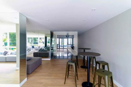 Apartamento para alugar com 108m², 3 quartos e 2 vagas Apartamento para alugar com 108m², 3 quartos e 2 vagasÁrea comum - Salão de festas