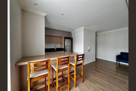 Apartamento para alugar com 108m², 3 quartos e 2 vagas Apartamento para alugar com 108m², 3 quartos e 2 vagasCozinha