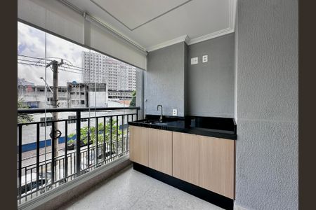 Apartamento para alugar com 108m², 3 quartos e 2 vagas Apartamento para alugar com 108m², 3 quartos e 2 vagasVaranda