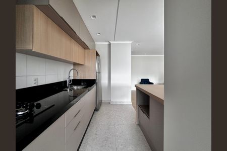 Apartamento para alugar com 108m², 3 quartos e 2 vagas Apartamento para alugar com 108m², 3 quartos e 2 vagasCozinha