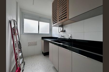 Apartamento para alugar com 108m², 3 quartos e 2 vagas Apartamento para alugar com 108m², 3 quartos e 2 vagasÁrea de Serviço