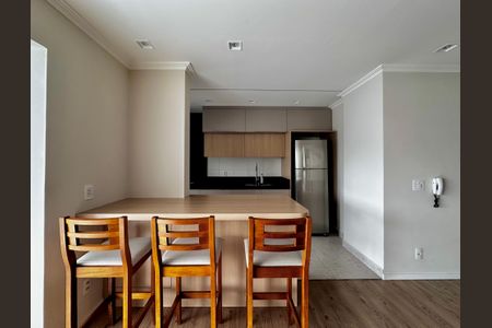 Apartamento para alugar com 108m², 3 quartos e 2 vagas Apartamento para alugar com 108m², 3 quartos e 2 vagasCozinha