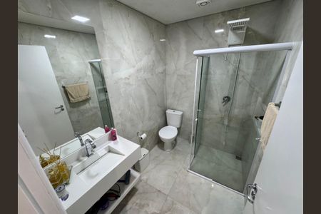 Casa à venda com 118m², 2 quartos e 2 vagas Casa à venda com 118m², 2 quartos e 2 vagasBanheiro