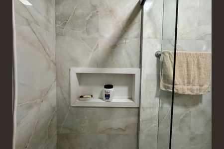 Casa à venda com 118m², 2 quartos e 2 vagas Casa à venda com 118m², 2 quartos e 2 vagasBanheiro