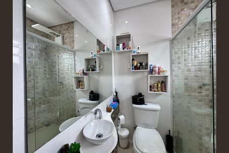 Casa à venda com 118m², 2 quartos e 2 vagas Casa à venda com 118m², 2 quartos e 2 vagasBanheiro da Suíte