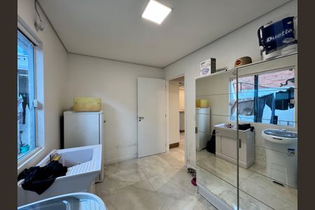 Casa à venda com 118m², 2 quartos e 2 vagas Casa à venda com 118m², 2 quartos e 2 vagasÁrea de Serviço