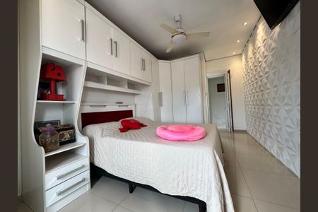 Casa à venda com 118m², 2 quartos e 2 vagas Casa à venda com 118m², 2 quartos e 2 vagasSuíte