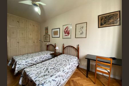 Apartamento à venda com 250m², 3 quartos e 1 vaga